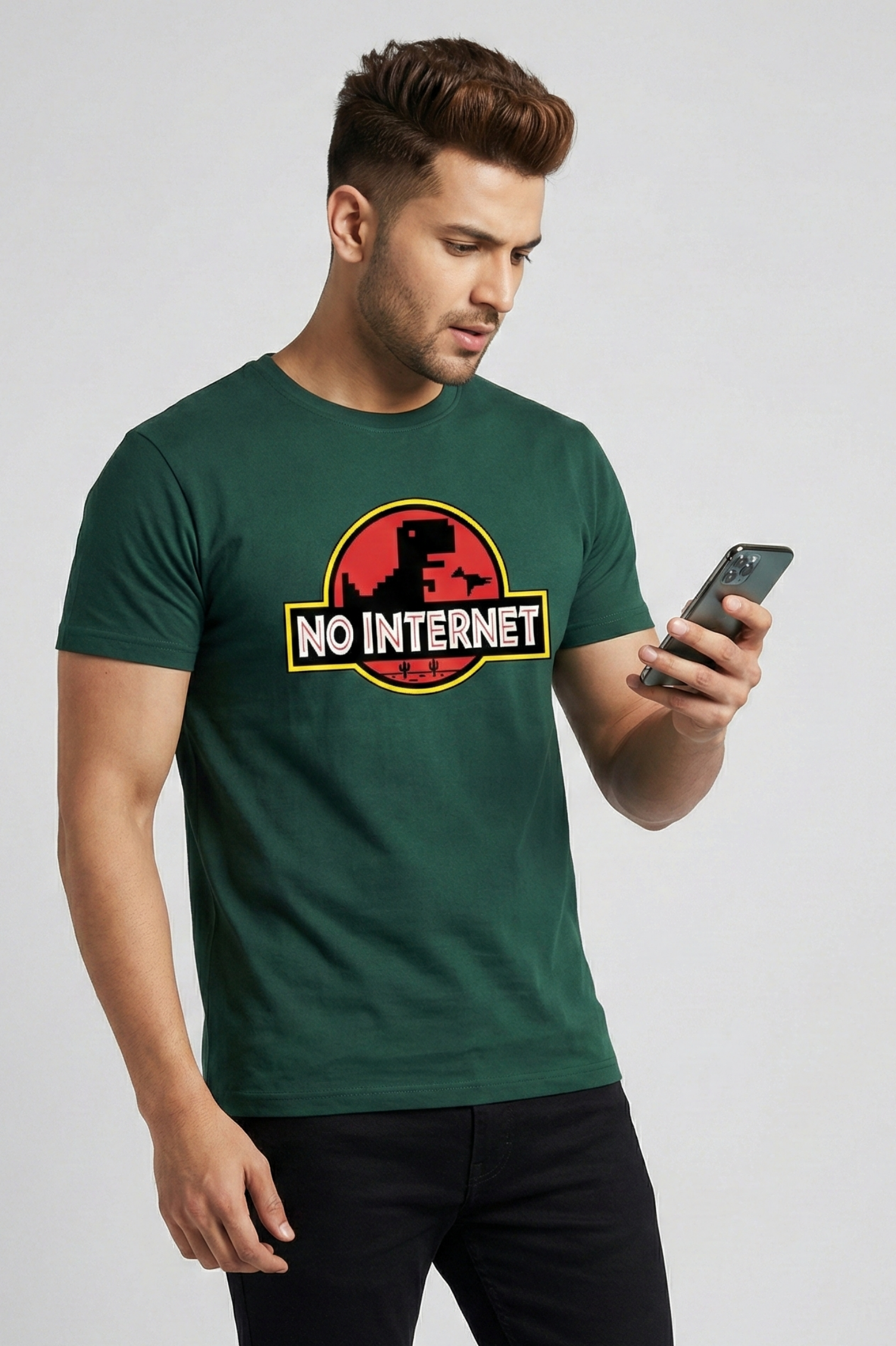 Men's No Internet – Retro Parody Classic Crew T-Shirt