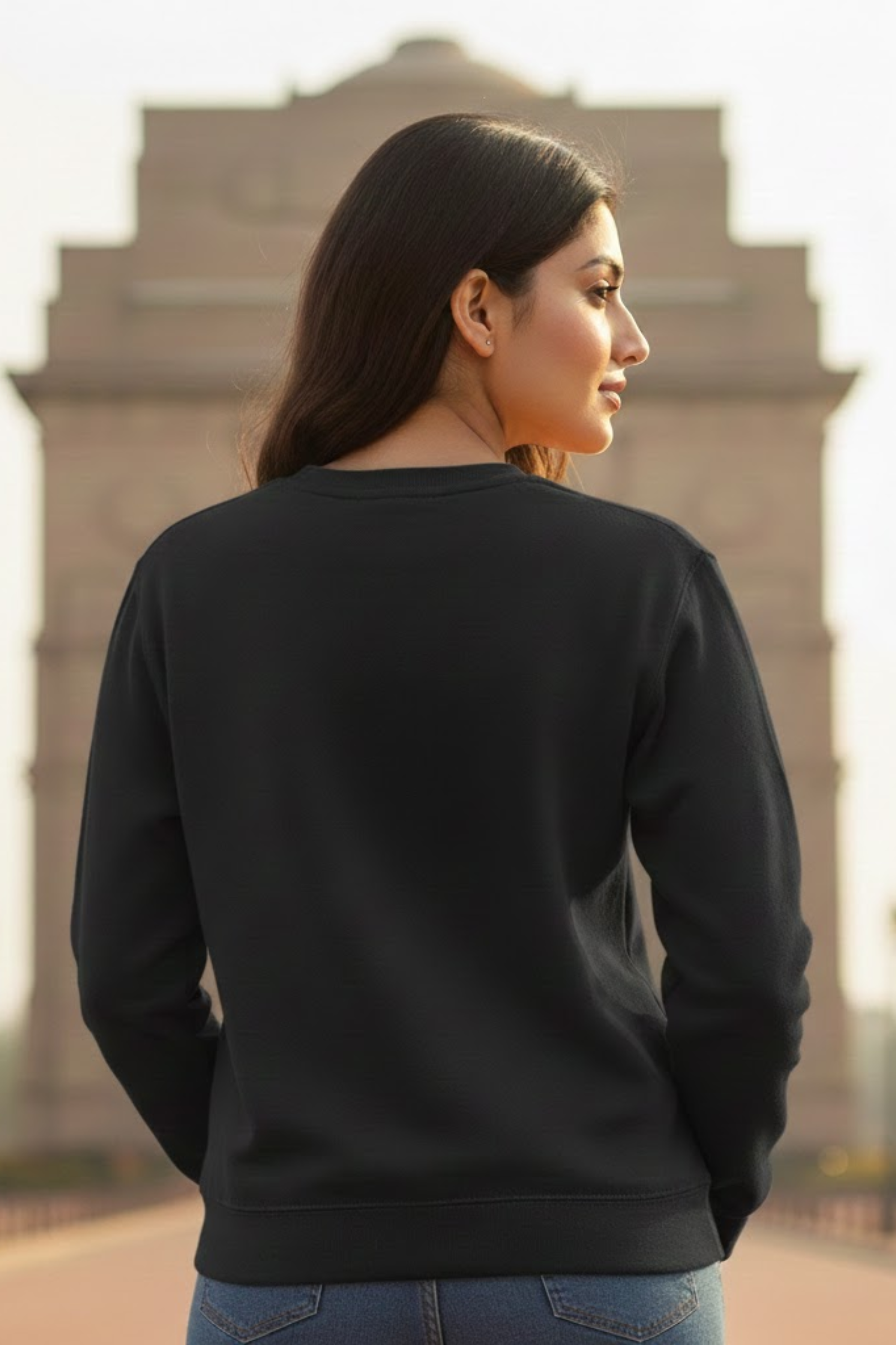 Women's INDIA Skyline Tricolour Art Black Sweatshirt
