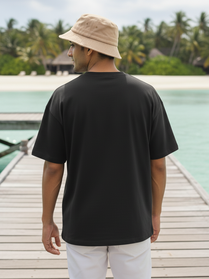 Unisex Black Round Neck Half Sleeve Never Give Up Oversized T-shirt